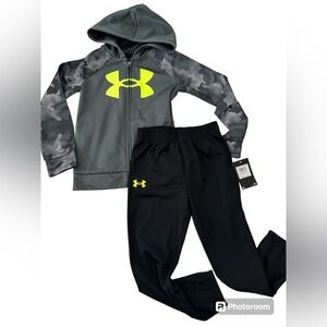 Boys Under Armour Pants Track Suit Camo Grey with Neon size 6